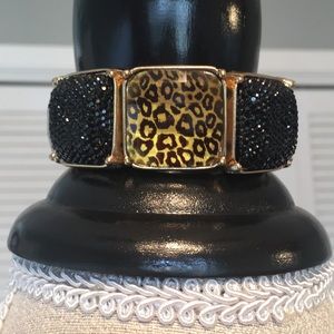 Animal print and black bracelet